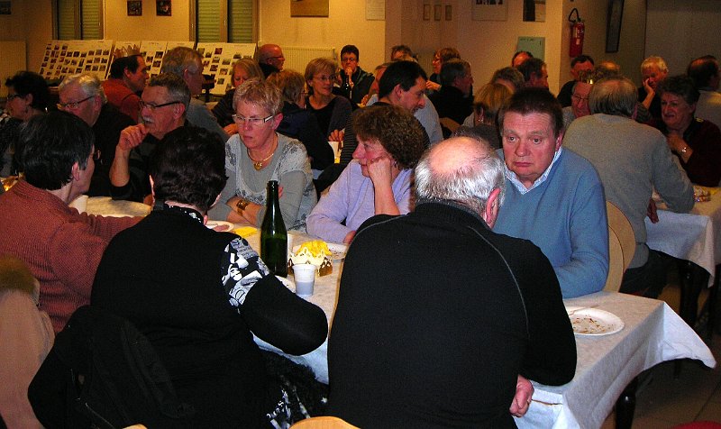 2011-01-21 56 En attendant le champagne.JPG